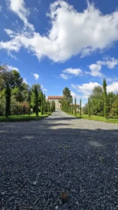 Le domaine de la plume exterieur (9)